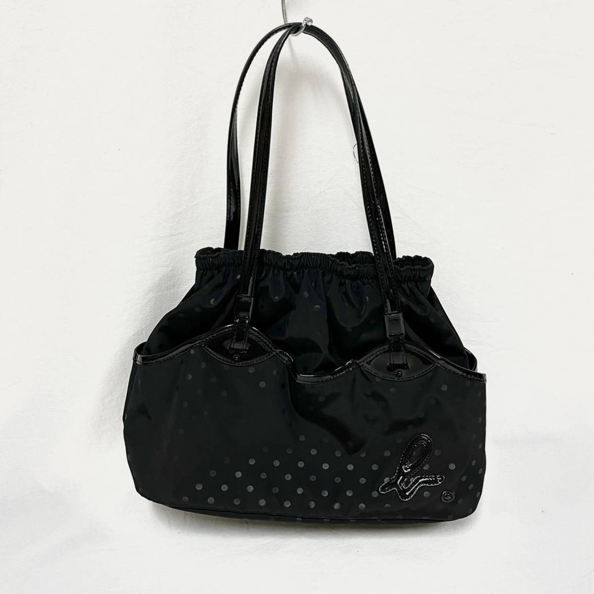 . agnes.b アニエスベー　ハンドバッグ　ブラック　水玉　ロゴマーク　ナイロン　412