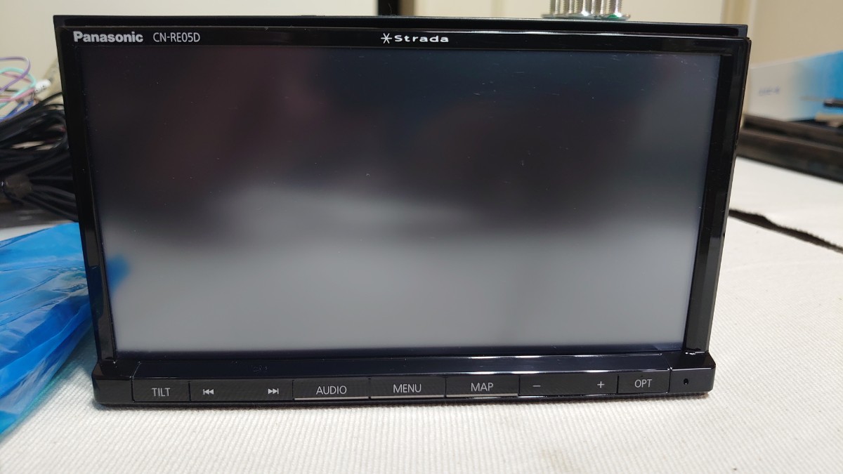 2018年 Panasonicストラーダ CN-RE05D 2DINナビ Panasonic CN-RE05D 0