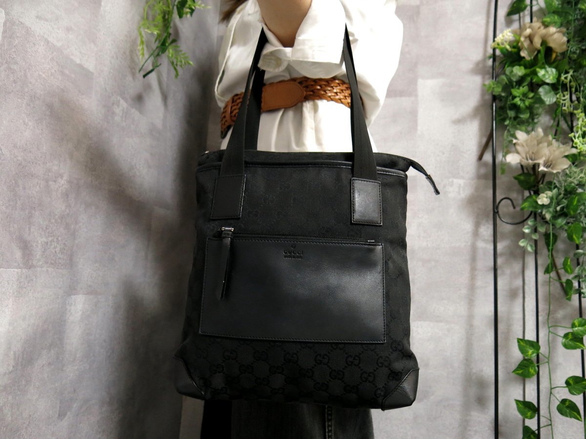 ●超美品●GUCCI グッチ●ロゴ型押し●GG キャンバス カーフ レザー 本革●トート バッグ●黒●肩掛け●B5 収納●書類 かばん●Js35795