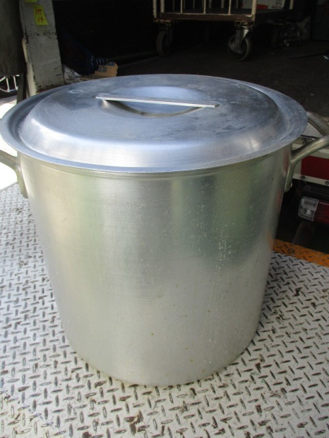 【得価，新品】 D111/業務用 厨房 蓋付 大型 54cm アルミ鍋 寸胴鍋 両手鍋 引き取り歓迎 発送可(鍋)｜売買されたオークション情報、yahooの商品情報をアーカイブ公開 - オークファン 鍋