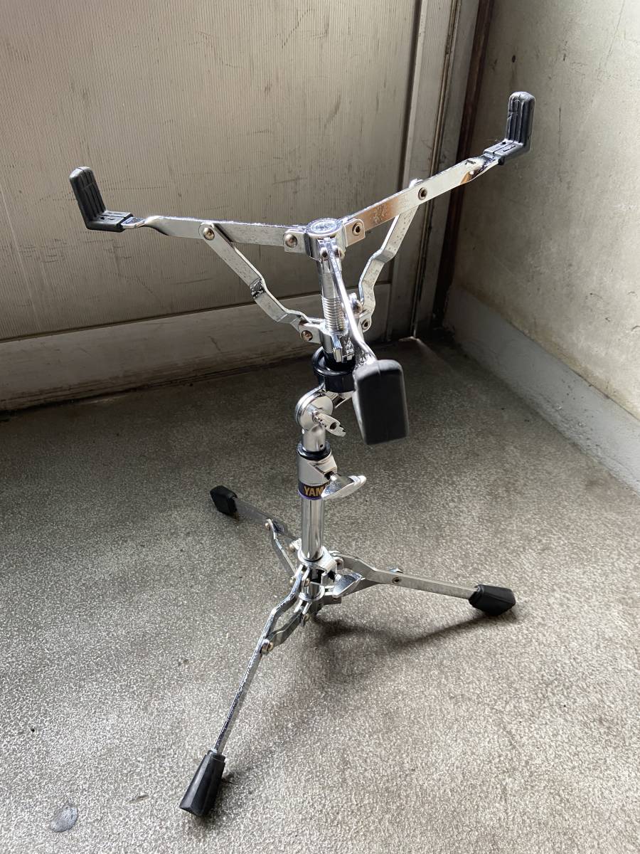 送料込！ヤマハ14“スネアスタンド！！2