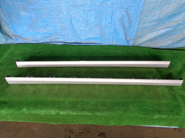 ワゴンR スティングレー X MH23S Z2S サイドステップ サイドスポイラー 左右 77230-70K00 77240-70K00 B011204-gys30