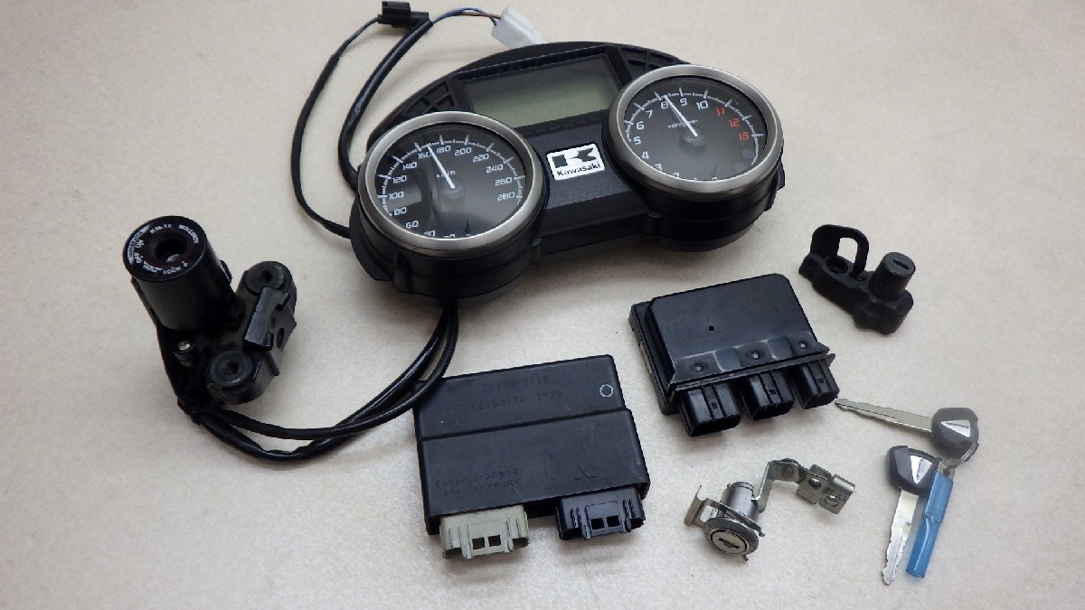 ない② A868 ZX-14R メーター ECU キーセット ZZR1400 ZX14R ABS ZZ-R1400