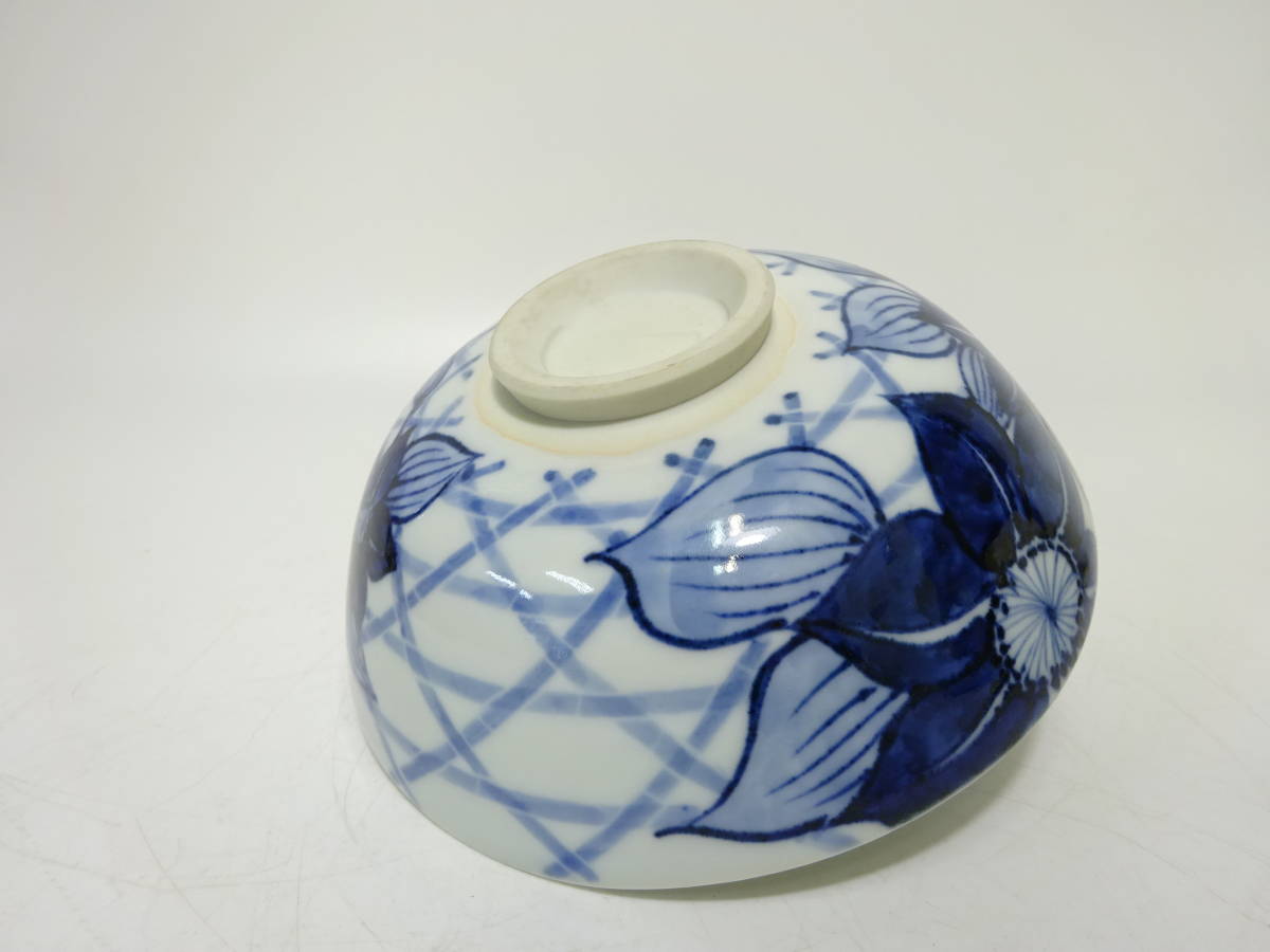 染付桔梗画茶碗　祥平造　共箱有　M１３２０ 京都#⑥ 清閑寺 杉田祥平 造 染付鉄線画 茶碗 共箱 茶道具 【公式通販】