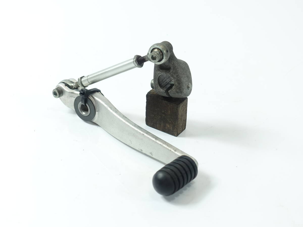 動画あり★美車 低走行★後期 ビューエル XB12 SS★5MZJX03J483★純正 美品 チェンジペダル シフトペダル 曲がり無し！