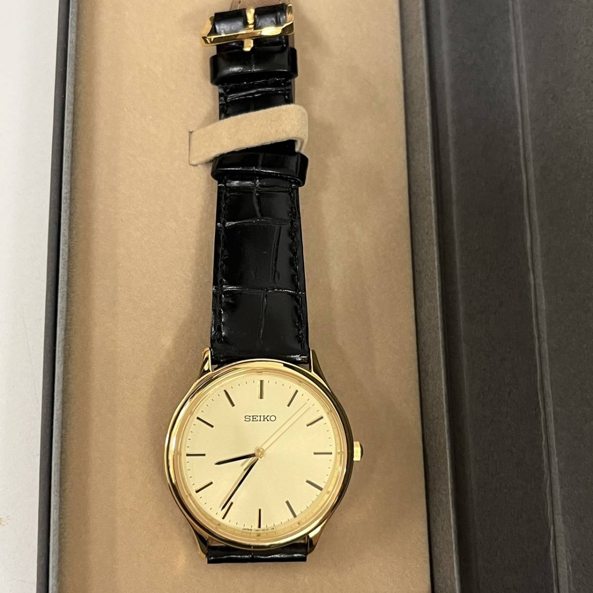 SEIKO SPIRIT クォーツ メンズ腕時計 セイコー ゴールドカラー 腕時計 