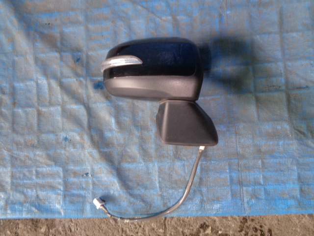 ムーヴカスタム LA100S 前期 H.23 ドアミラー 右 X07 ブラックマイカM 87910-B2B80-04 87910-B2D00 B04192-gym80