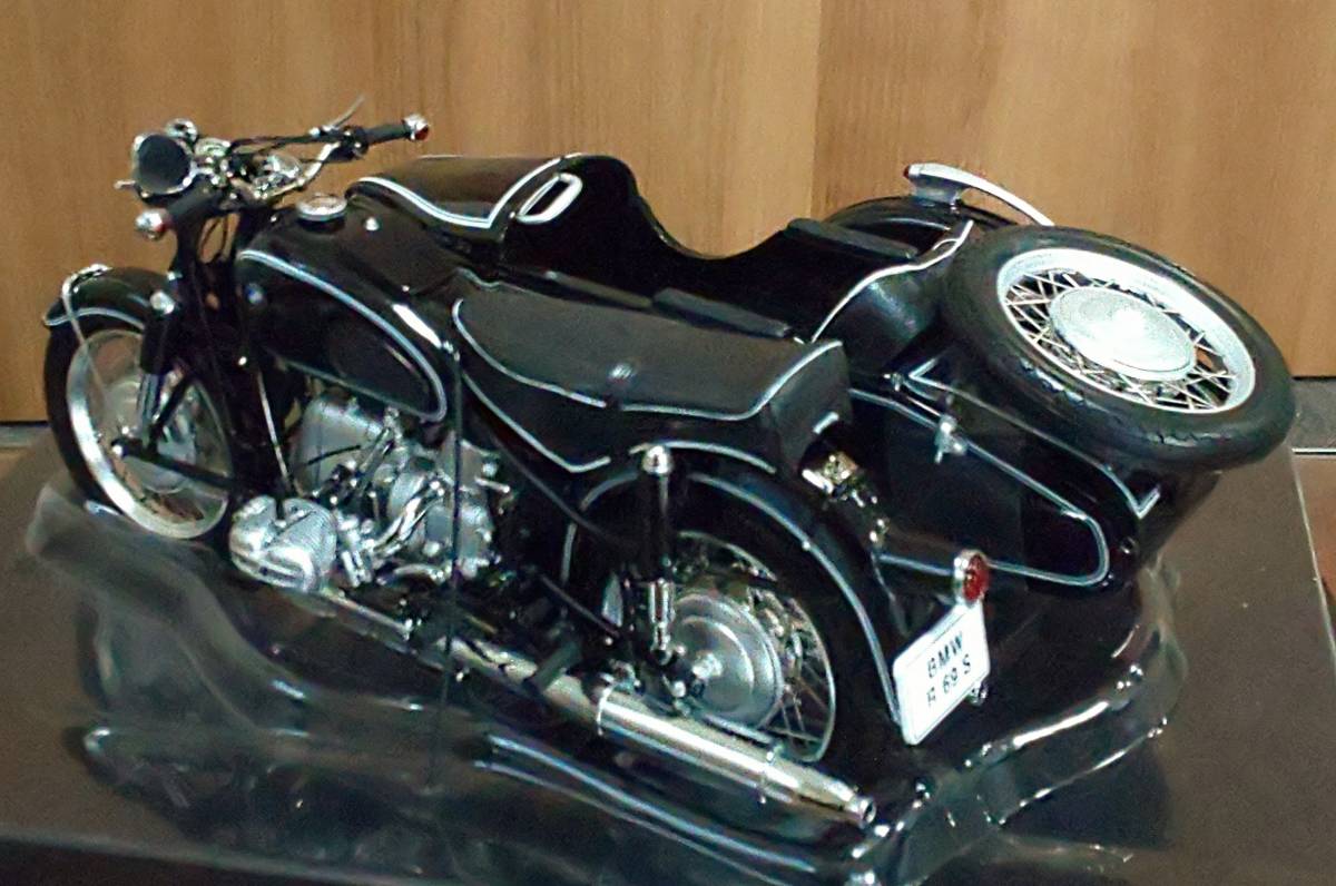シュコー】1/10 BMW R69/S サイドカー（1960年～1969年）(オートバイ