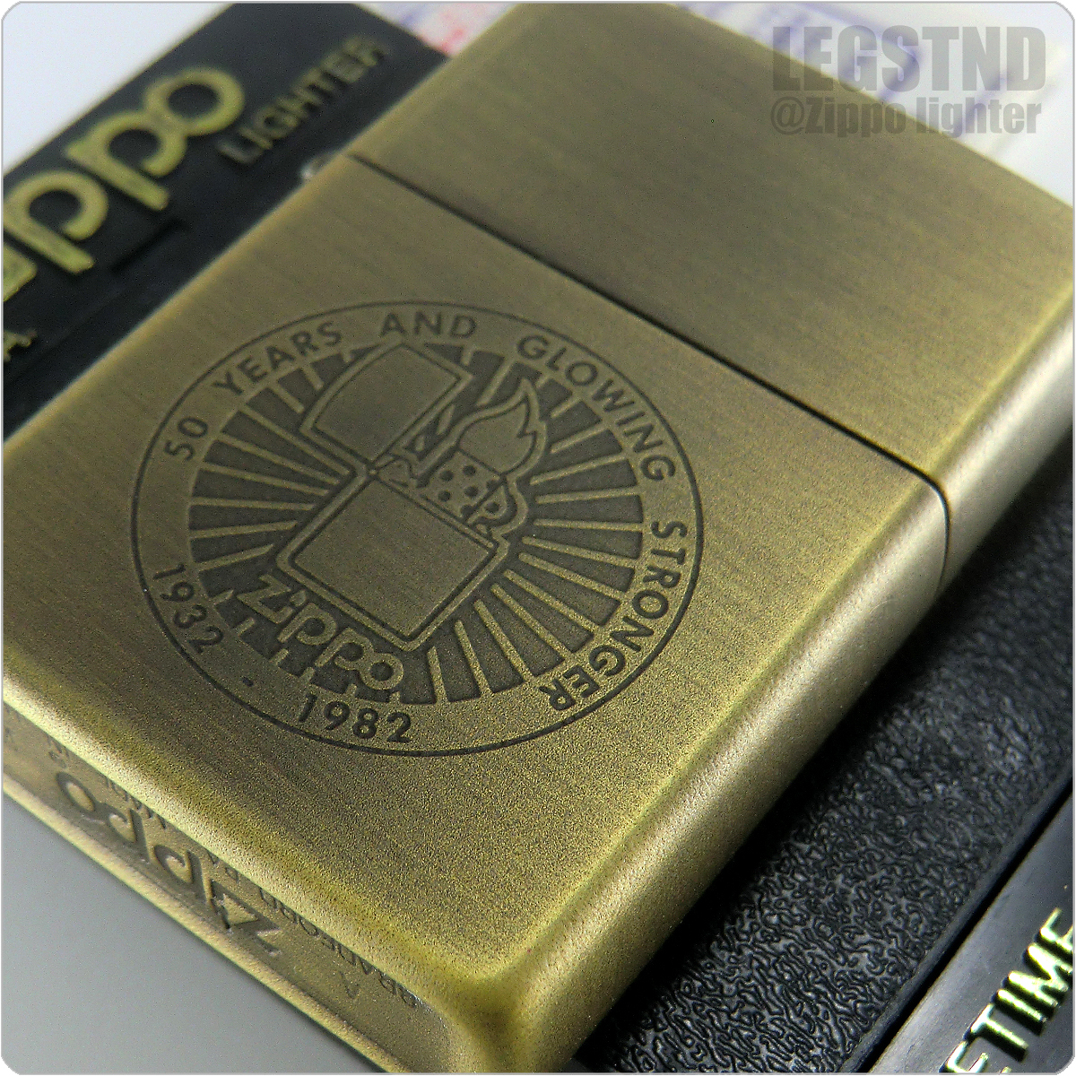 真鍮 1992 Zippo 1932-1982 Commemorative 50 Year Glowing Stronger
