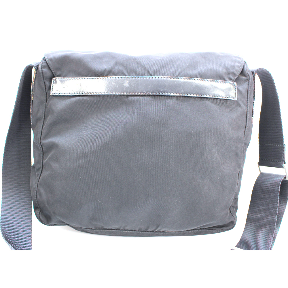 PRADA/プラダ B8994 三角プレート メッセンジャーバッグ ブラック