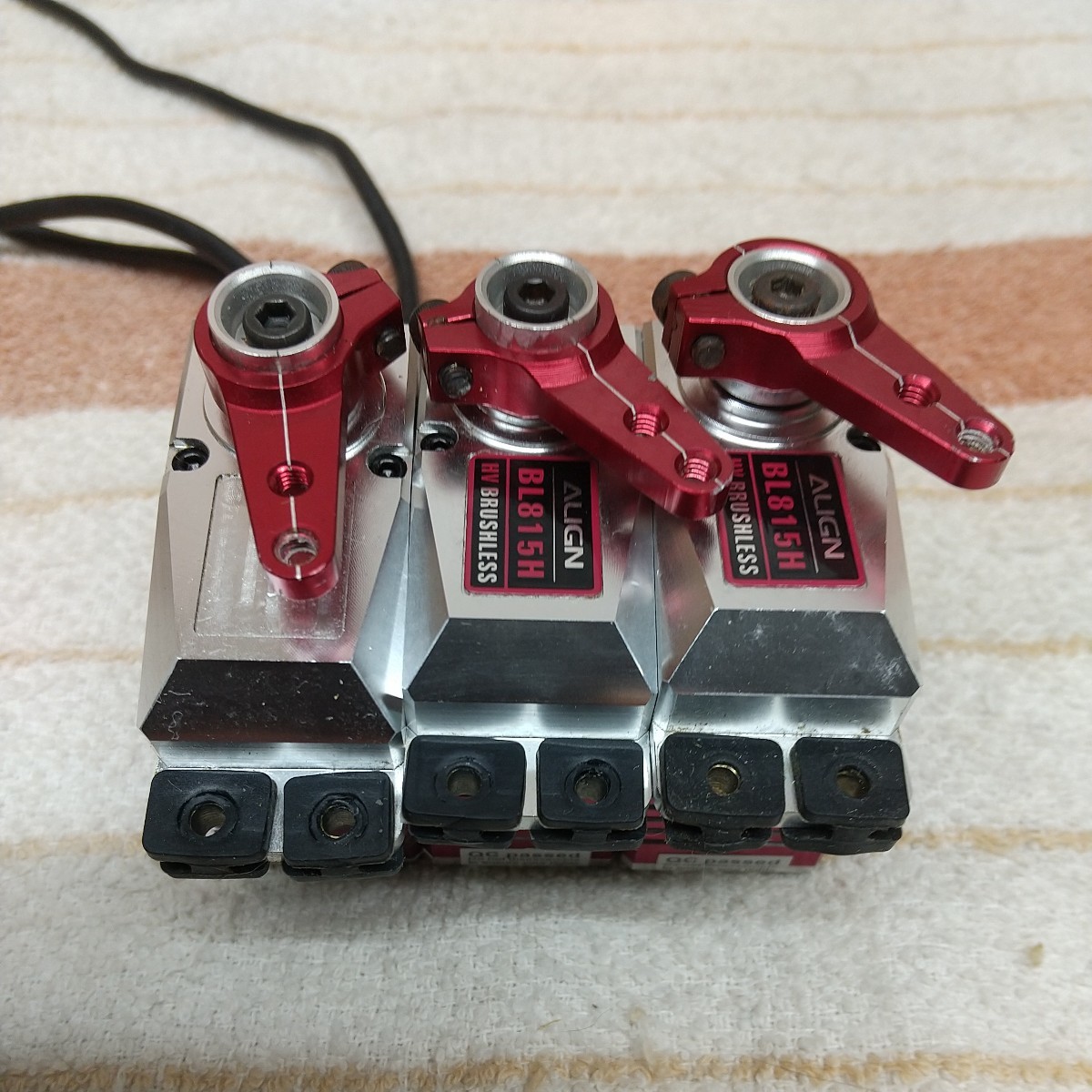 ALIGN BL815H ブラシレスサーボ 3個セット　動作確認済みです。 アライン BL815H HV 中古 3個 送料込み 【公式通販】