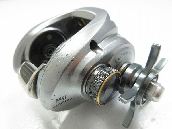 09アルデバランmg5.8:1右 シマノ 09アルデバランMg 右 ボディ ／管理AS1385／12 【公式通販】