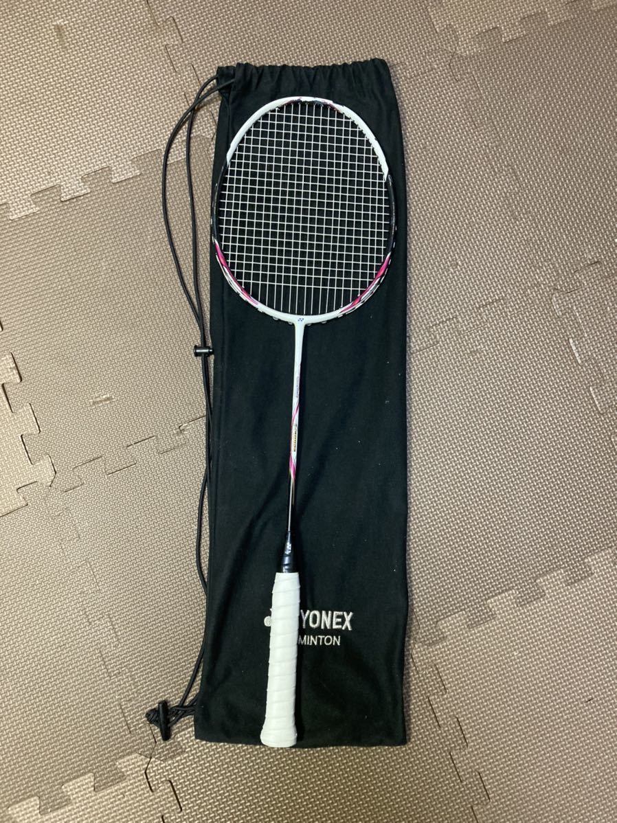 YONEX ボルトリックi-force