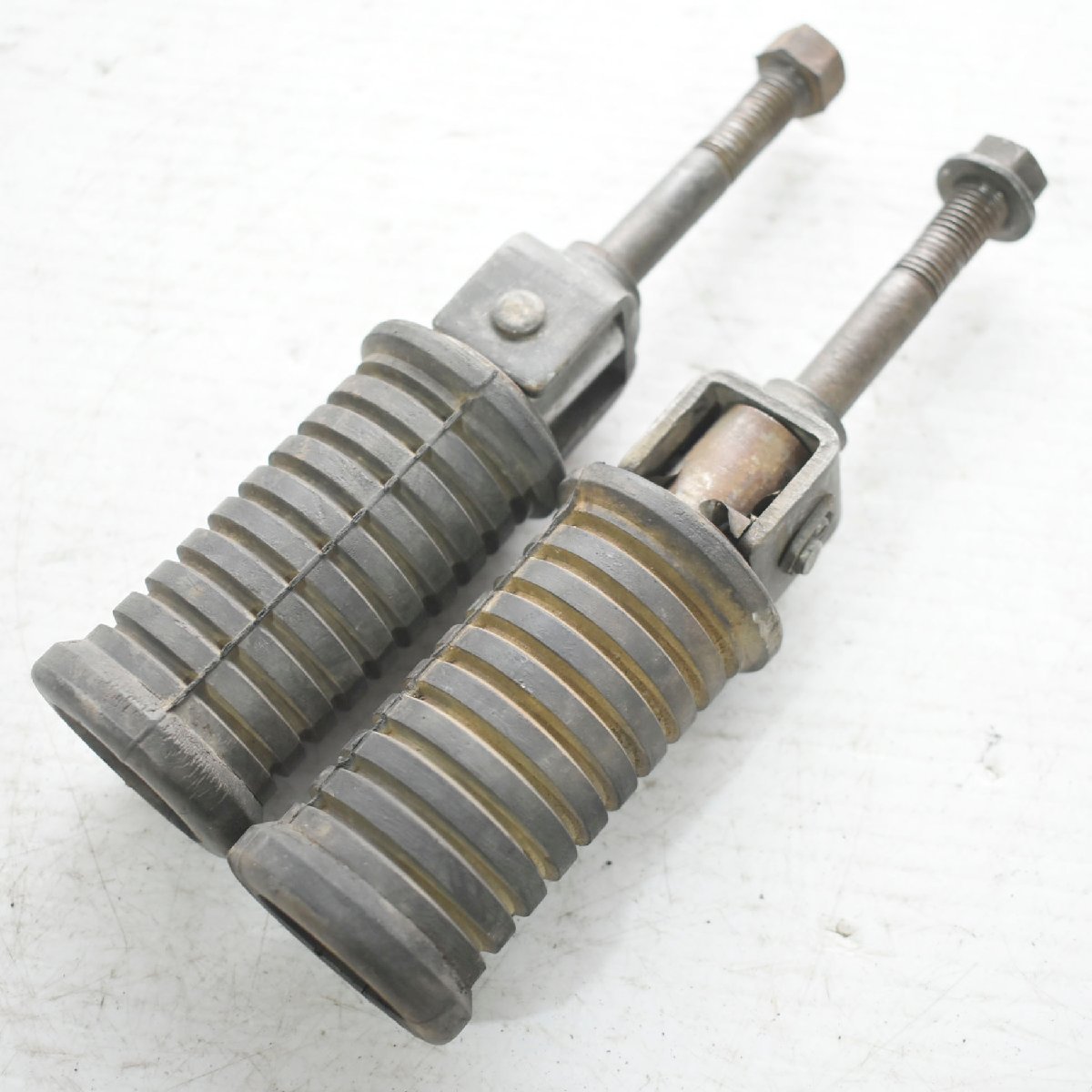 カワサキ 500SS H1F-110** 純正 タンデムステップ 【A】BLS