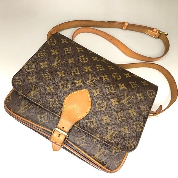 LOUIS VUITTON ルイヴィトン モノグラム カルトシエール ショルダーバッグ 斜め掛け ショルダー M51252 メッセンジャー 正規品 保証 最落無