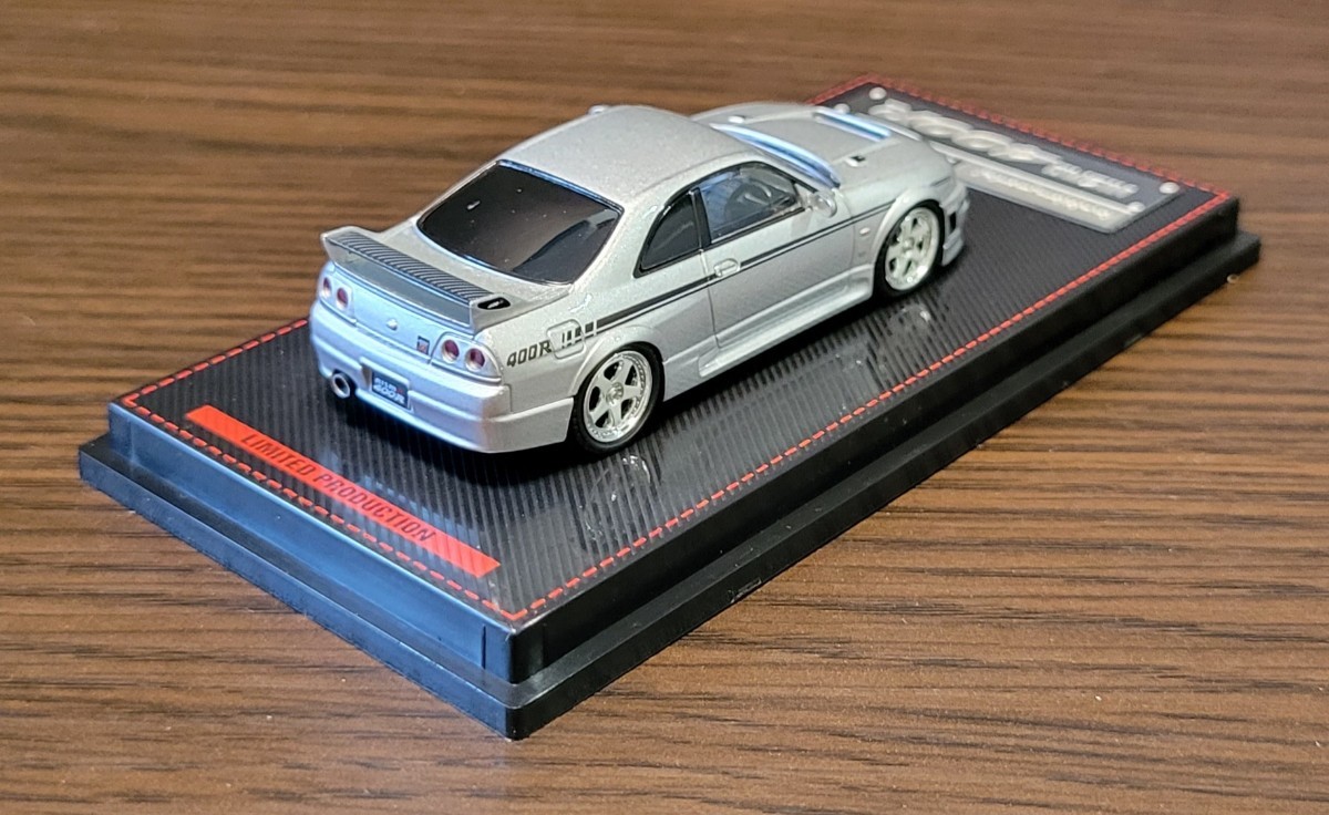 イグニッションモデル1/64 NISMO 400R メタルフィギュア付き 【公式通販】