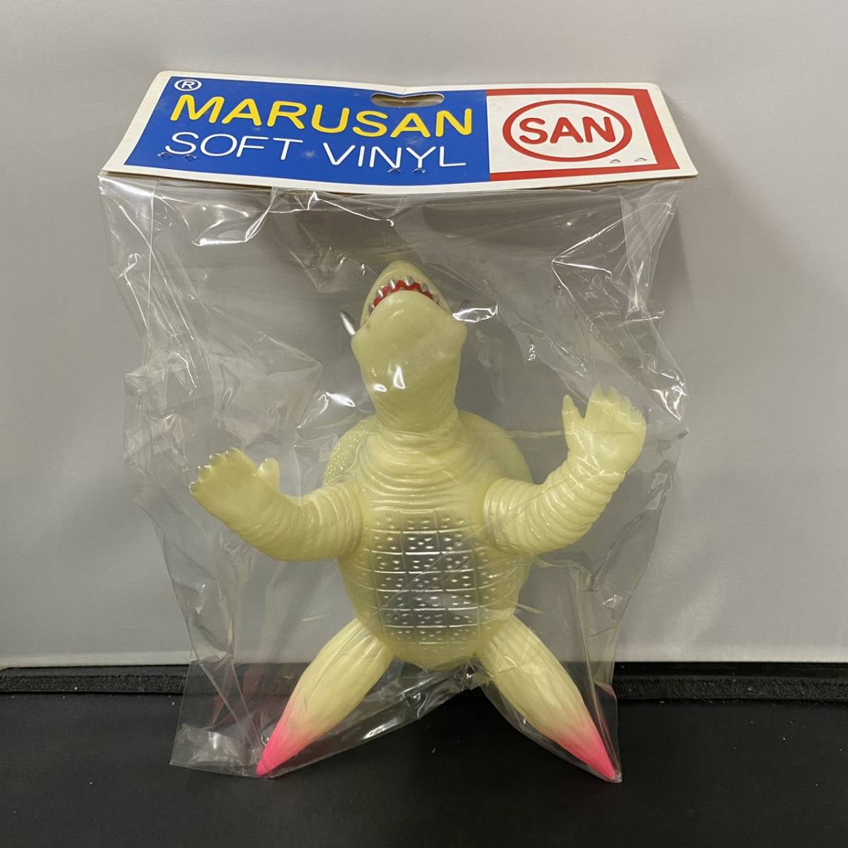 マルサン ガメラ飛行形態 ギャオス飛行形態 ソフビ レア 未開封