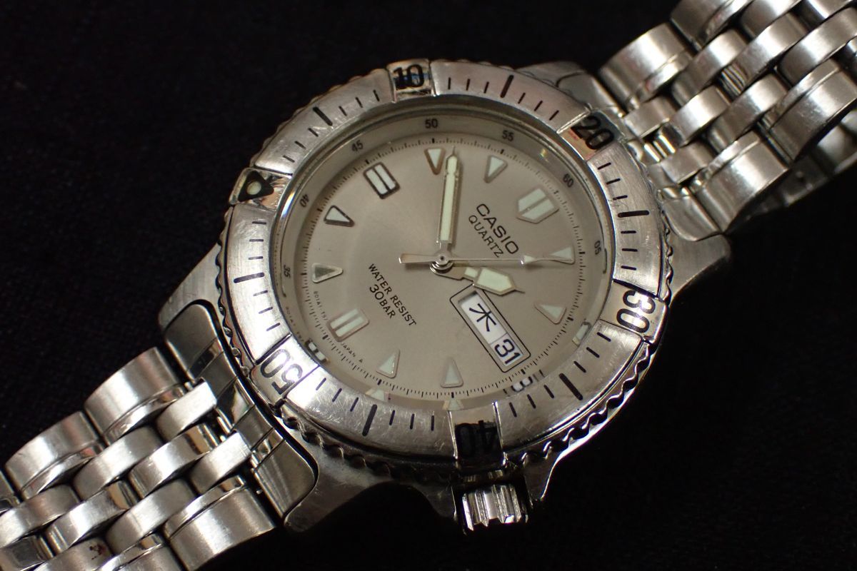 △12 腕時計12 CASIO QUARTZ カシオ ダイバーウォッチ△クォーツ式 