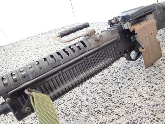 050101 アサヒファイヤーアームズ 7269203 M60 外部ソース式機関銃