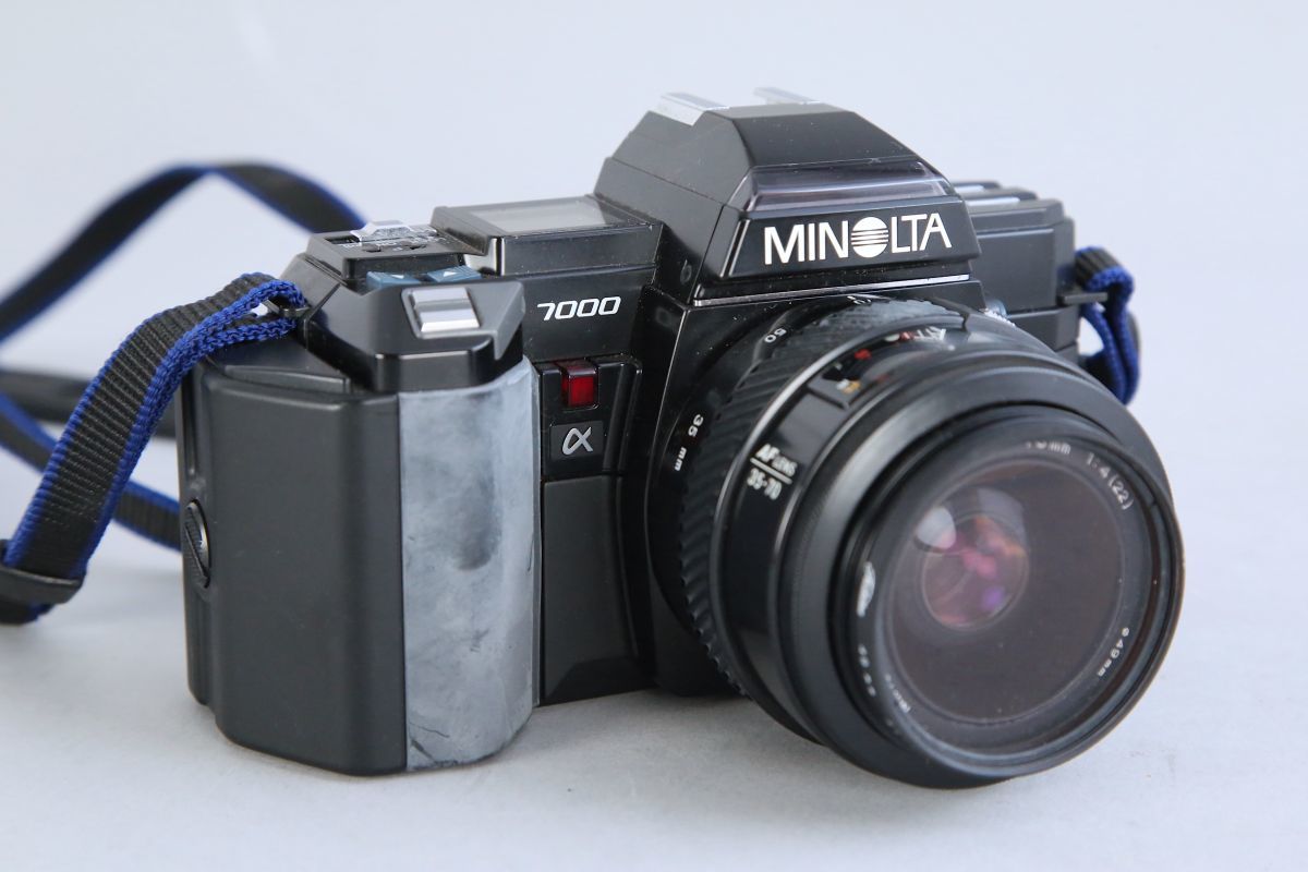 [292060]MINOLTA ミノルタ 7000 α／AT ZOOM 35-70mm F4(22) レンズ◆現状品/動作未確認/一眼レフ/フィルムカメラ/うぶ品