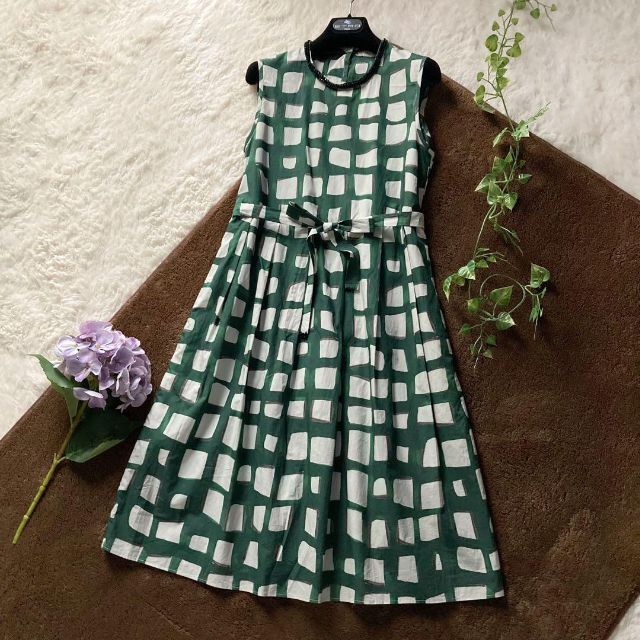 S Max Mara ノースリーブ 総柄 ウエストりぼん ワンピース グリーン