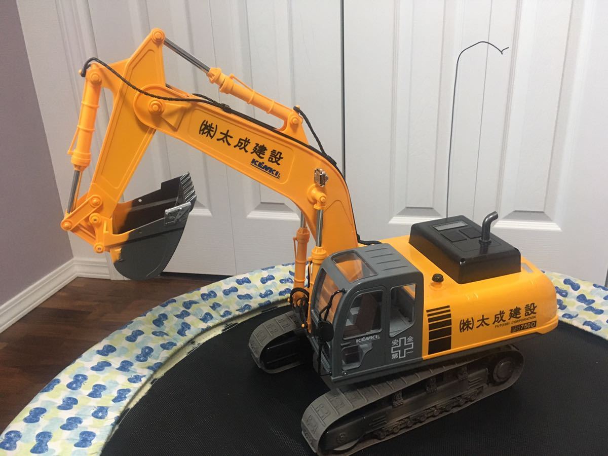 美品】童友社 ビッグスケールラジコン 1/12 パワーショベル 全長750mm