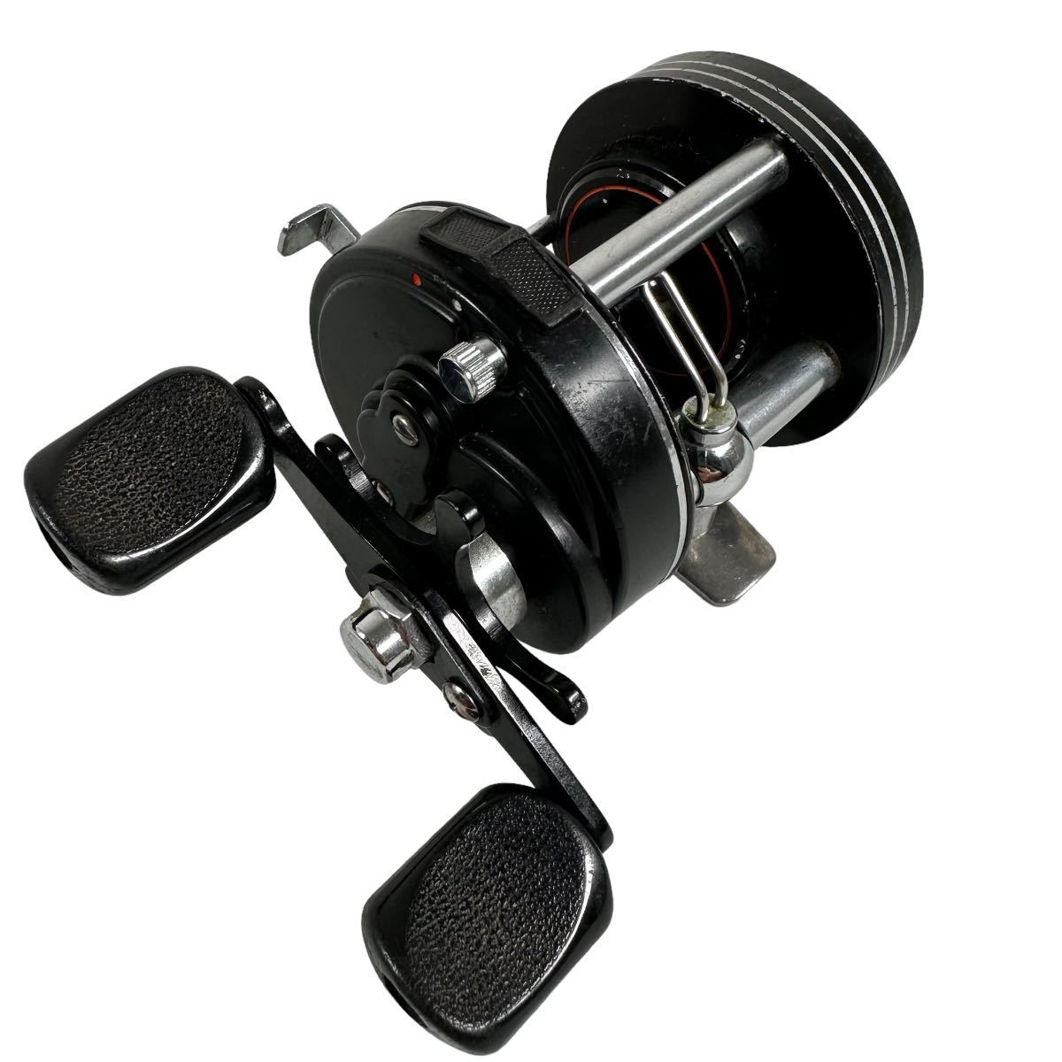 希少】Daiwa オールドダイワミリオネア GS-3000C ベイトリール 希少
