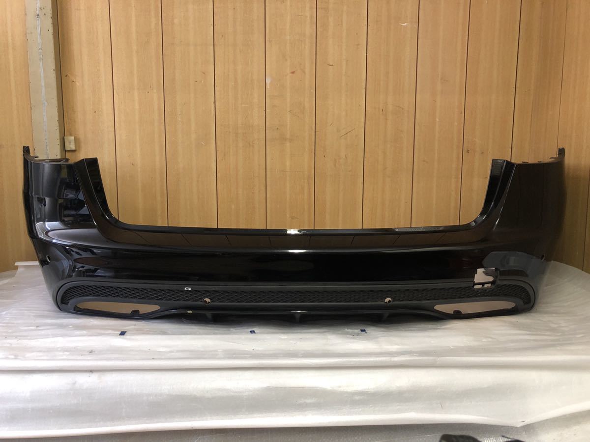 大得価，安い ベンツ W205 Ｃクラス AMG 前期 純正 ワゴンリアバンパー ブラックメタリック系 A2058856538 少損(リア)｜売買されたオークション情報、yahooの商品情報をアーカイブ公開 - オークファン メルセデス・ベンツ用