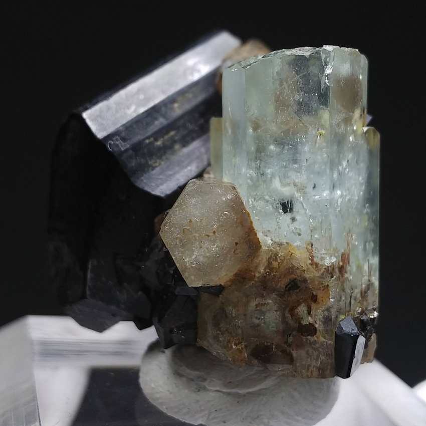 【希少・大結晶】アクアマリン 共生 スモーキークォーツ 原石 15.45 ct 希少・大結晶】アクアマリン 共生 スモーキークォーツ 原石 15.45 ct
