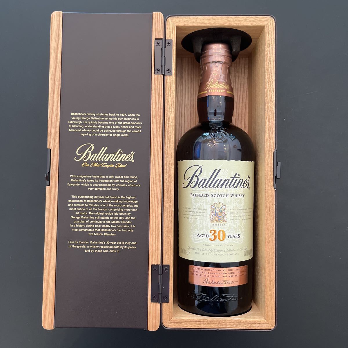 Ballantine's 30年 ブレンデッドスコッチウイスキー木箱入り