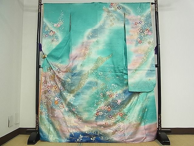 平和屋着物□フランソワーズ・モレシャン作 振袖 駒刺繍 舞桜 暈し染め
