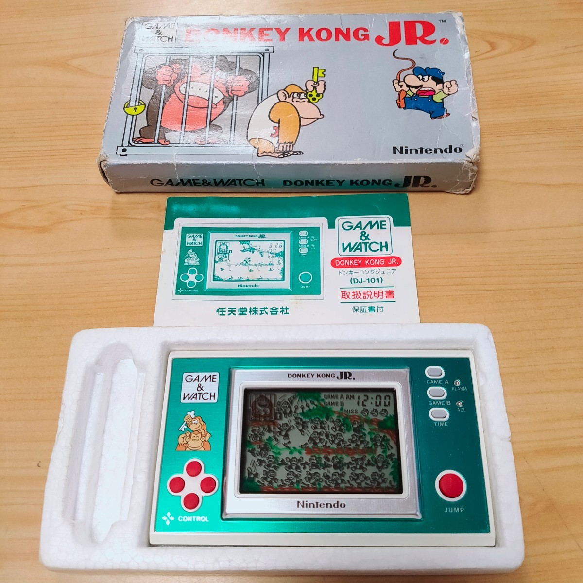 即決! 本体美品 箱説明書付 反射 偏光板交換メンテ済 任天堂 ゲームウォッチ ドンキーコングジュニア DONKEY KONG JR. GAME&WATCH NINTENDO
