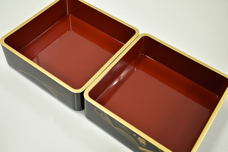 輪島塗 ⁄ | 五段重箱 輪島塗の塗師屋 3,300,000円（税込） 四季草花