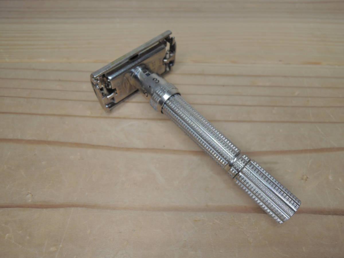 Gillette ジレット（USA）ヴィンテージ 携帯用カミソリセット 【公式通販】