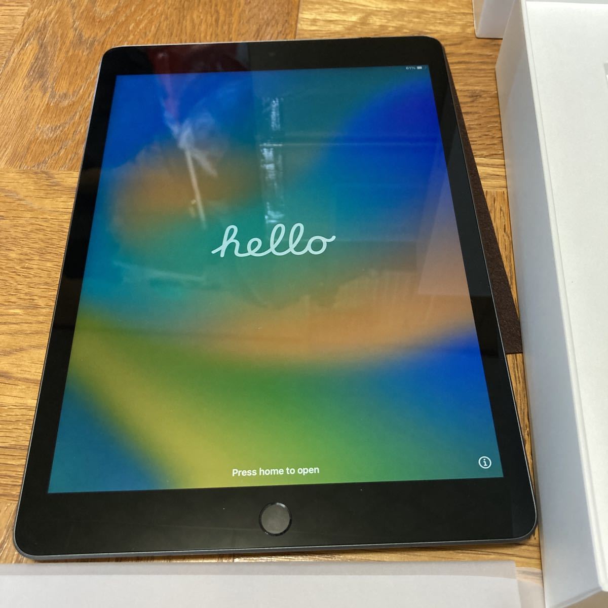 iPad 10.2インチ Wi-Fi 64GB スペースグレイ 2021年モデル 中古美品