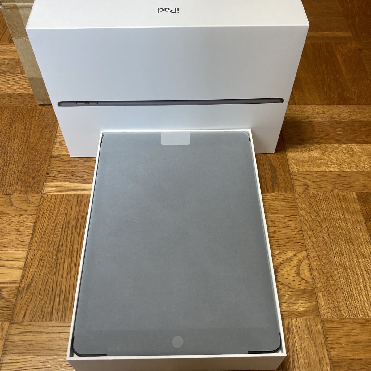 iPad 10.2インチ Wi-Fi 64GB スペースグレイ 2021年モデル 中古美品