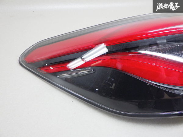 クラウン 《AZSH20 GWS224 AZSH21 ARS220》純正 トヨタ クラウン