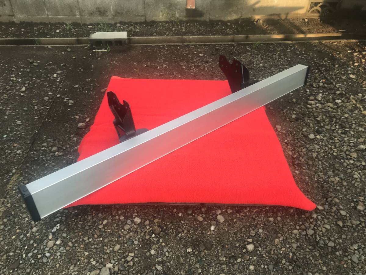 アルミリアバンパー　4トン用　最新　現行型　新車外し　　いすゞ　H4V　取付ステー付　