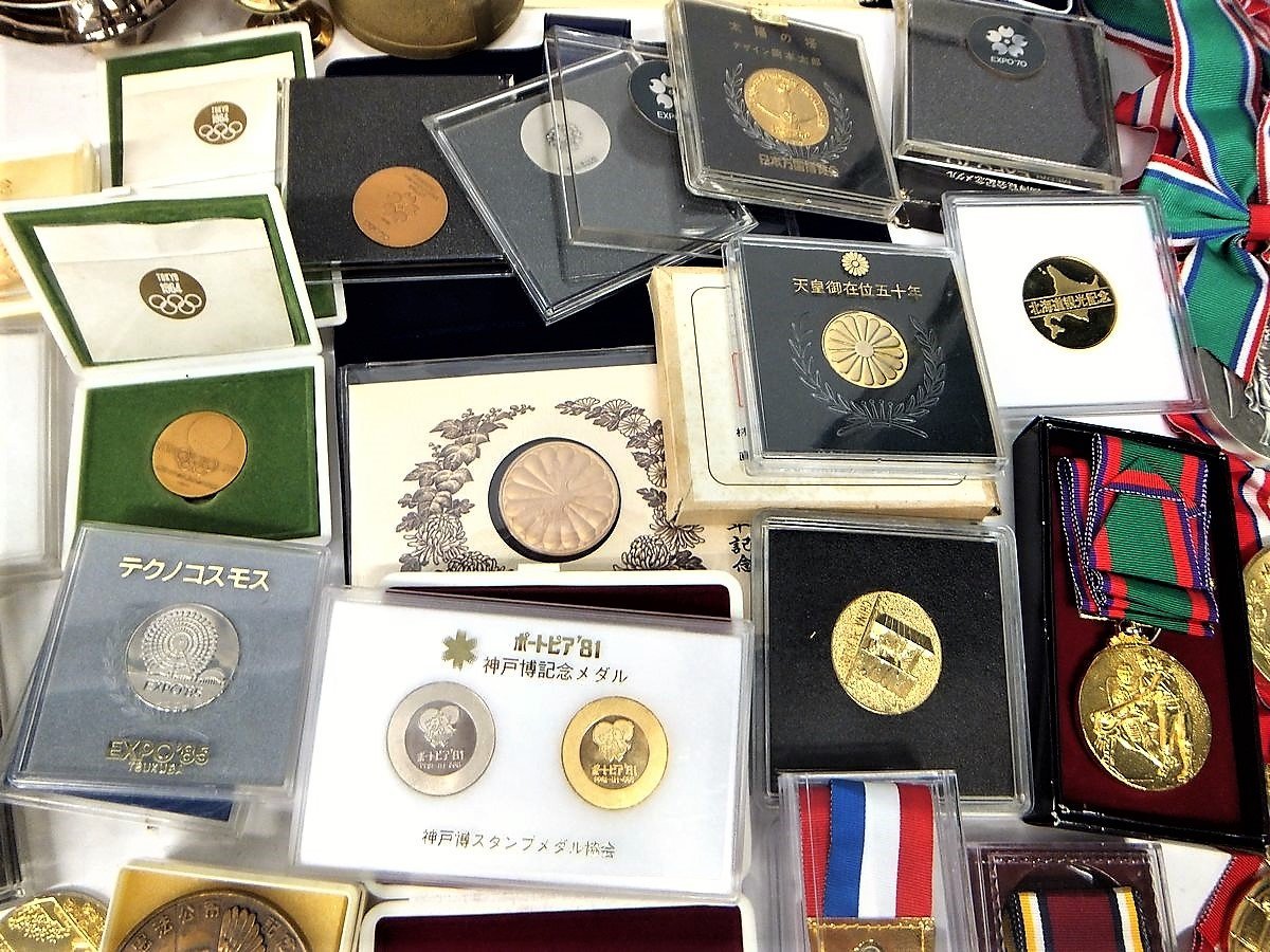 1円～ おたからや◆Y0504-01　メダル・ 24KGP金杯(※他の素材も含むことがございます)・他 大量まとめ売り - Yahoo!オークション 「金杯 １円から 24KGPとは？売れる金製品の特徴やお手入れ方法についても解説 21点