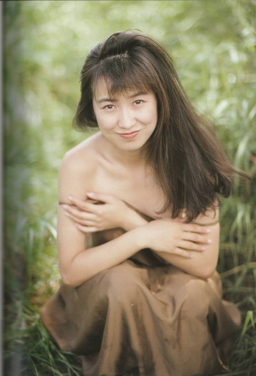 森口博子写真集 WOW！（ワオ！） 別冊スコラ⑯ 1999(ま行)｜売買された