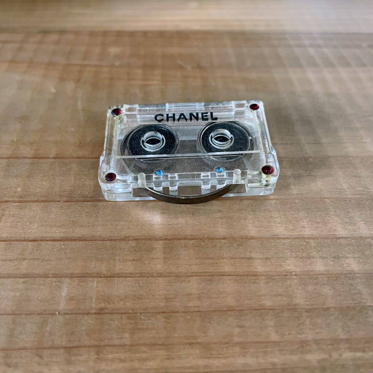 CHANEL カセットテープ ブローチ CHANEL (シャネル) ヴィンテージ