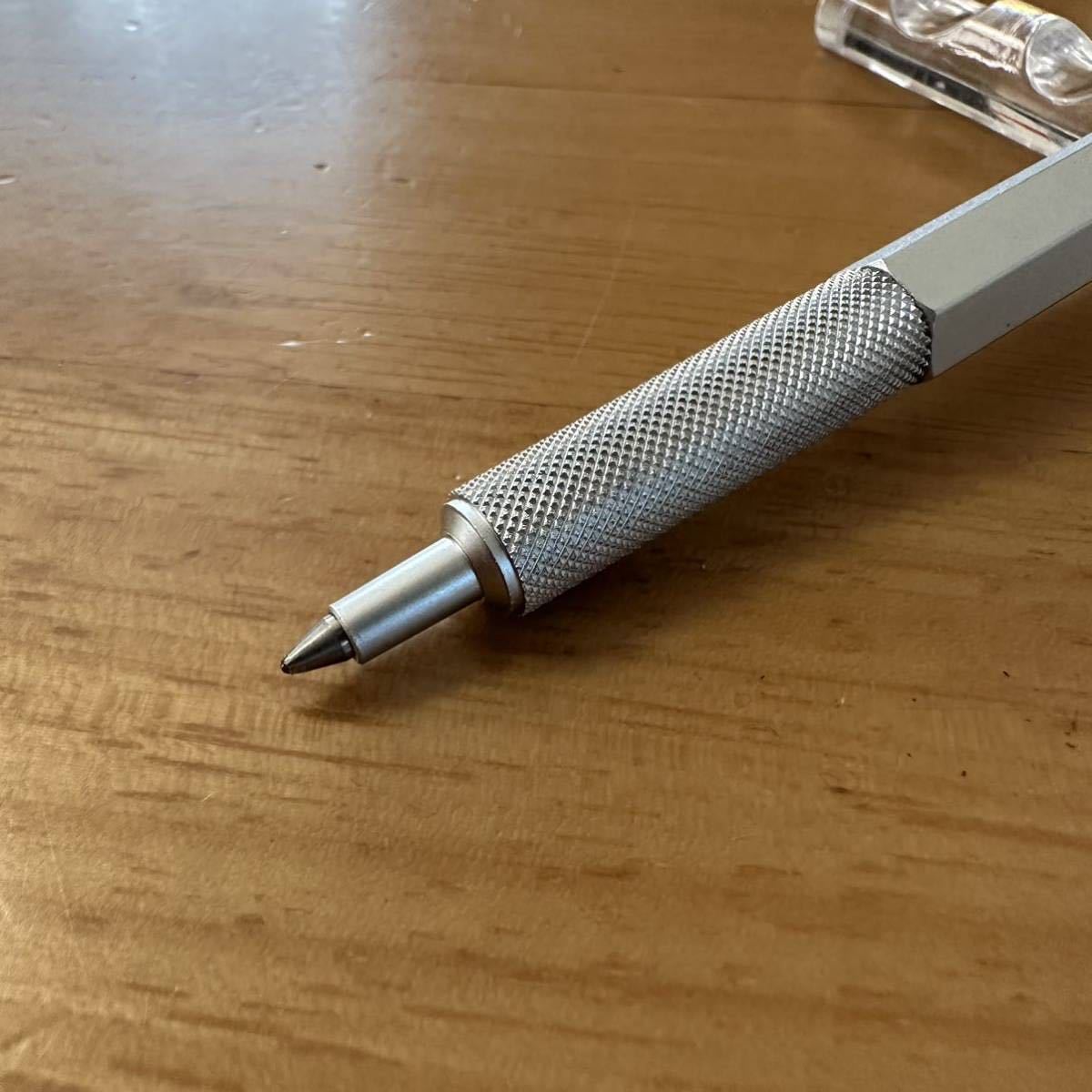 廃盤 rotring ロットリング 600 ボールペン シルバー軸 油性 ノック式