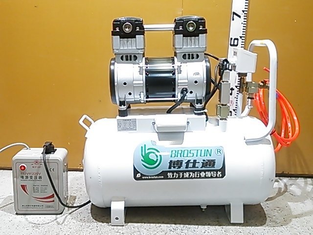 【美品/1円スタート！】博仕通 BROSTUN 中国製 オイルフリー真空ポンプ B-V1500-50 変圧器付き 動作良好 A6389
