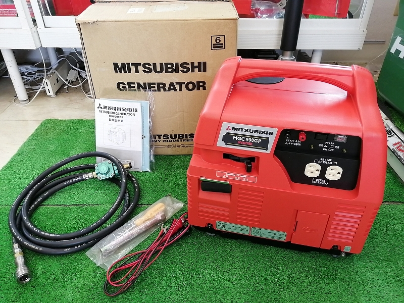 【人気セール，最新作】 MITSUBISHI 三菱 携帯発電機 ポータブル ガス発電機 MGC900GP(インバーター発電機)｜売買されたオークション情報、yahooの商品情報をアーカイブ公開 - オークファン インバーター発電機