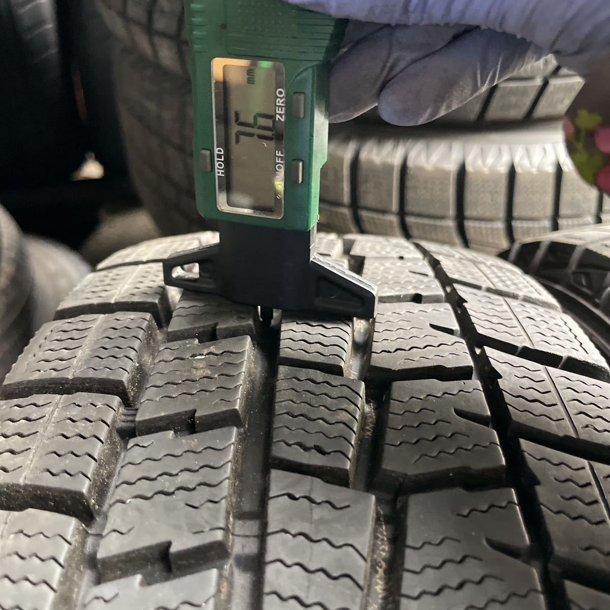 175/65R15 ダンロップ WINTER MAXX WM01 スタッドレスタイヤ 4set バリ