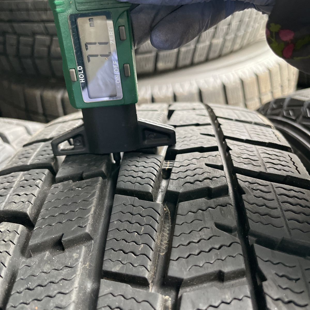 175/65R15 ダンロップ WINTER MAXX WM01 スタッドレスタイヤ 4set バリ
