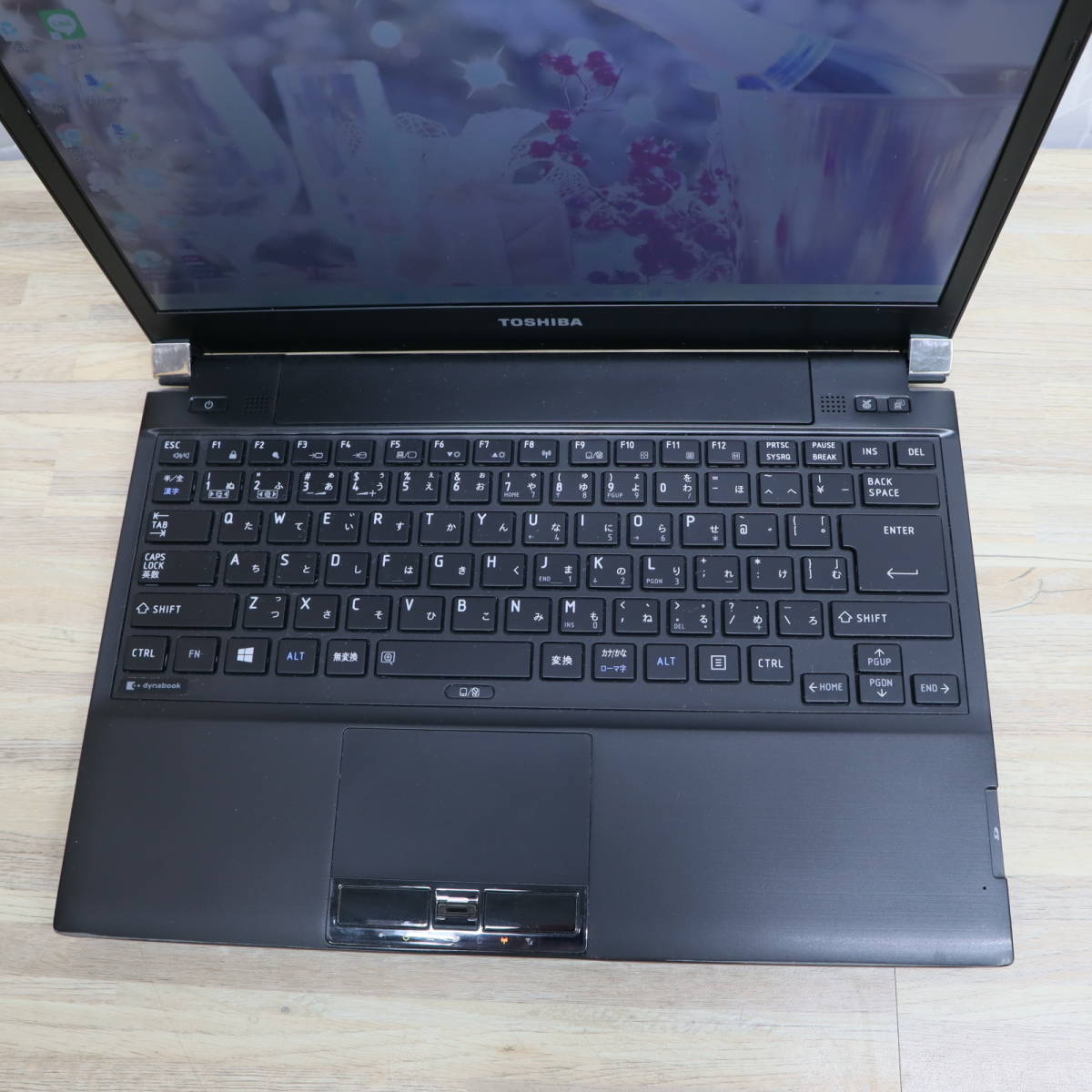 dynabook Core 高性能6世代i3！SSD128GB メモリ16GB☆R63⁄F ☆完