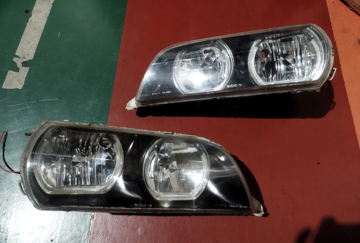 JZX100 チェイサー イカリングヘッドライト