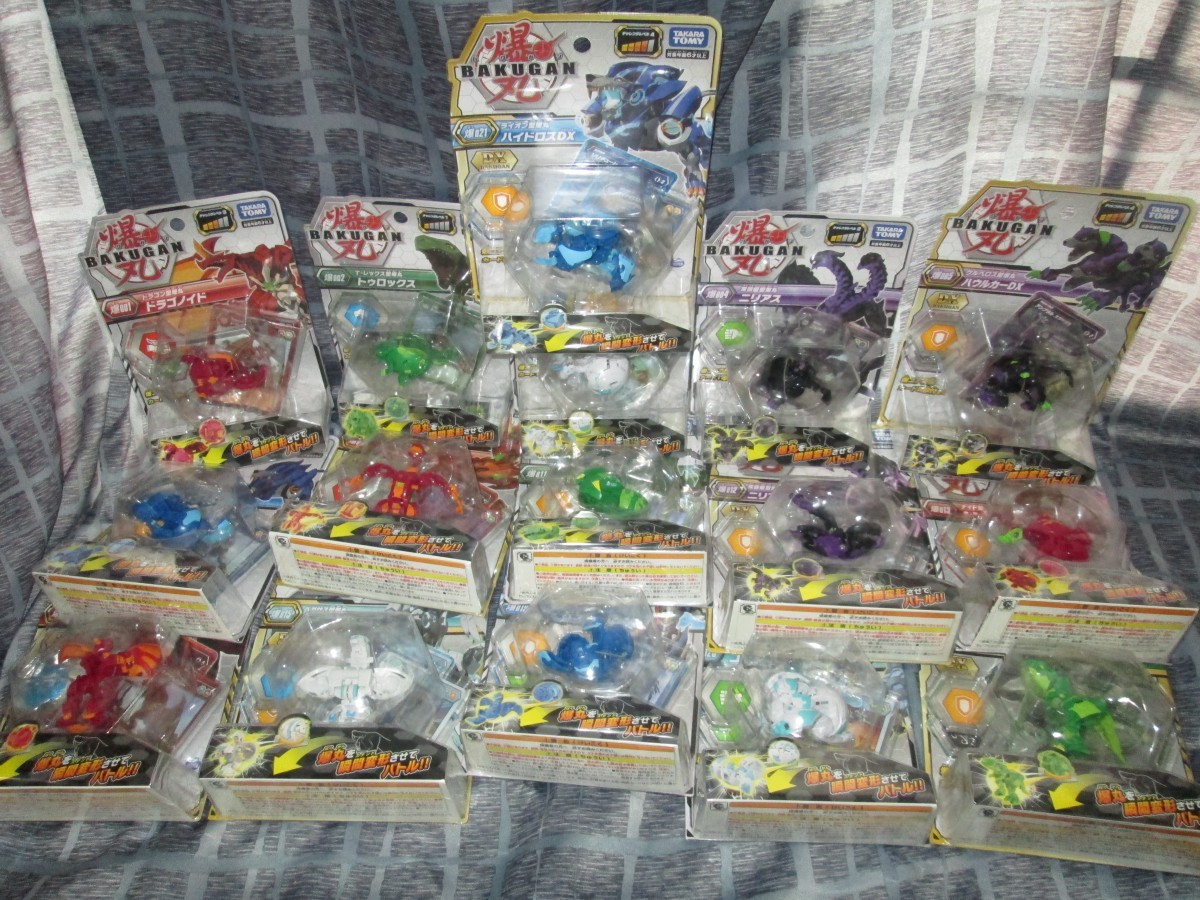 爆丸 BAKUGAN 16体セット 未開封 未使用 バクガン フィギュア 鰆