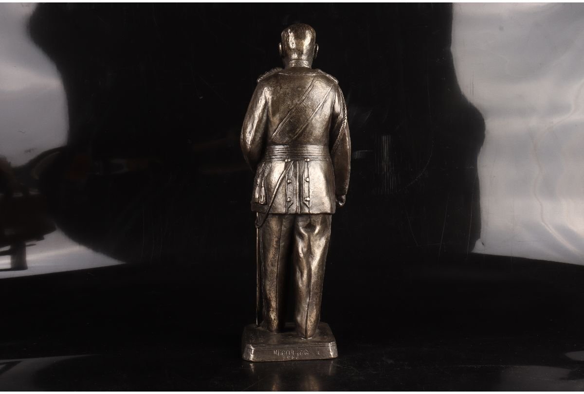 ブロンズ 明治大帝